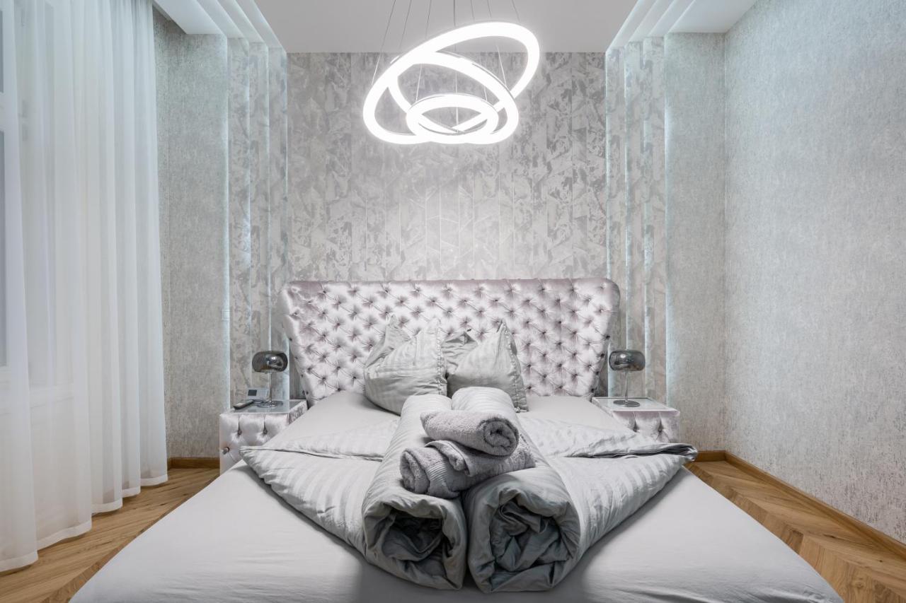 Heart Of Budapest Luxury Apartment With Amazing View Bagian luar foto