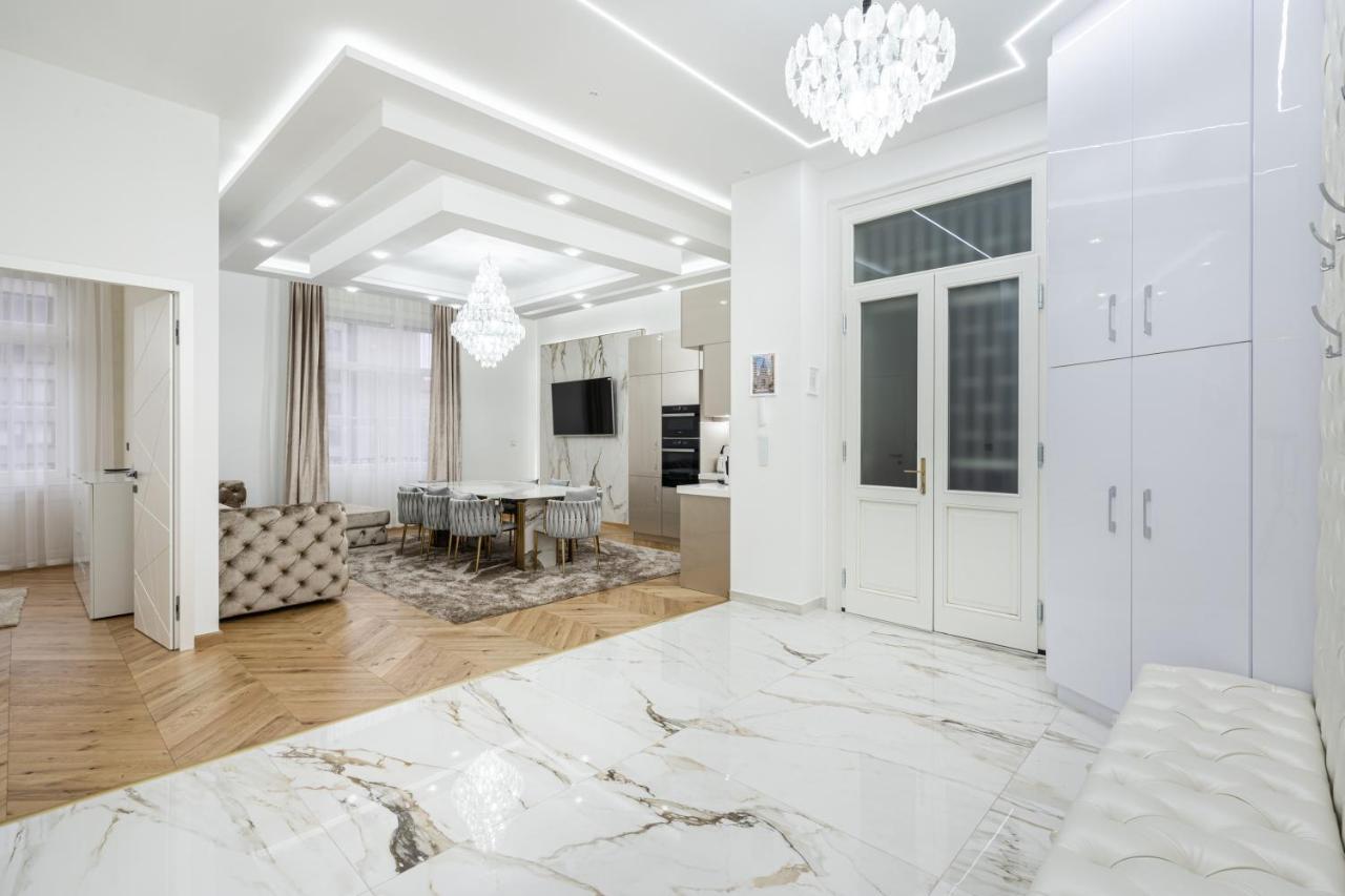 Heart Of Budapest Luxury Apartment With Amazing View Bagian luar foto