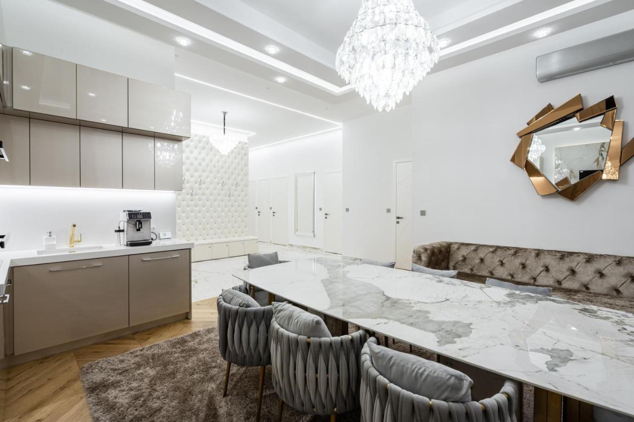 Heart Of Budapest Luxury Apartment With Amazing View Bagian luar foto