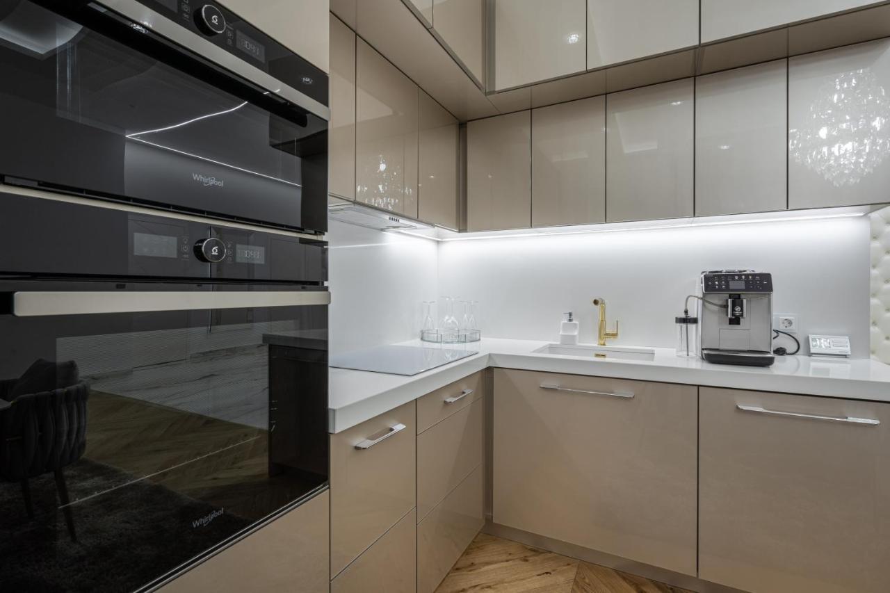 Heart Of Budapest Luxury Apartment With Amazing View Bagian luar foto
